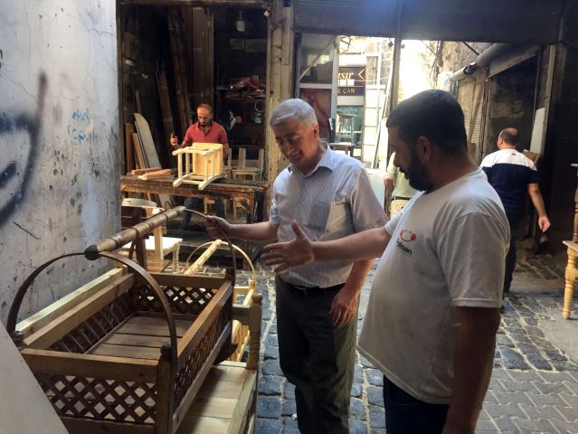 Tahta beşik geleneği Diyarbakır’da sürüyor