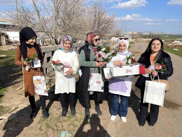 Erganili kadınlara 8 Mart sürprizi