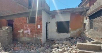 Diyarbakır’da metruk yapıların yıkımı yapılıyor