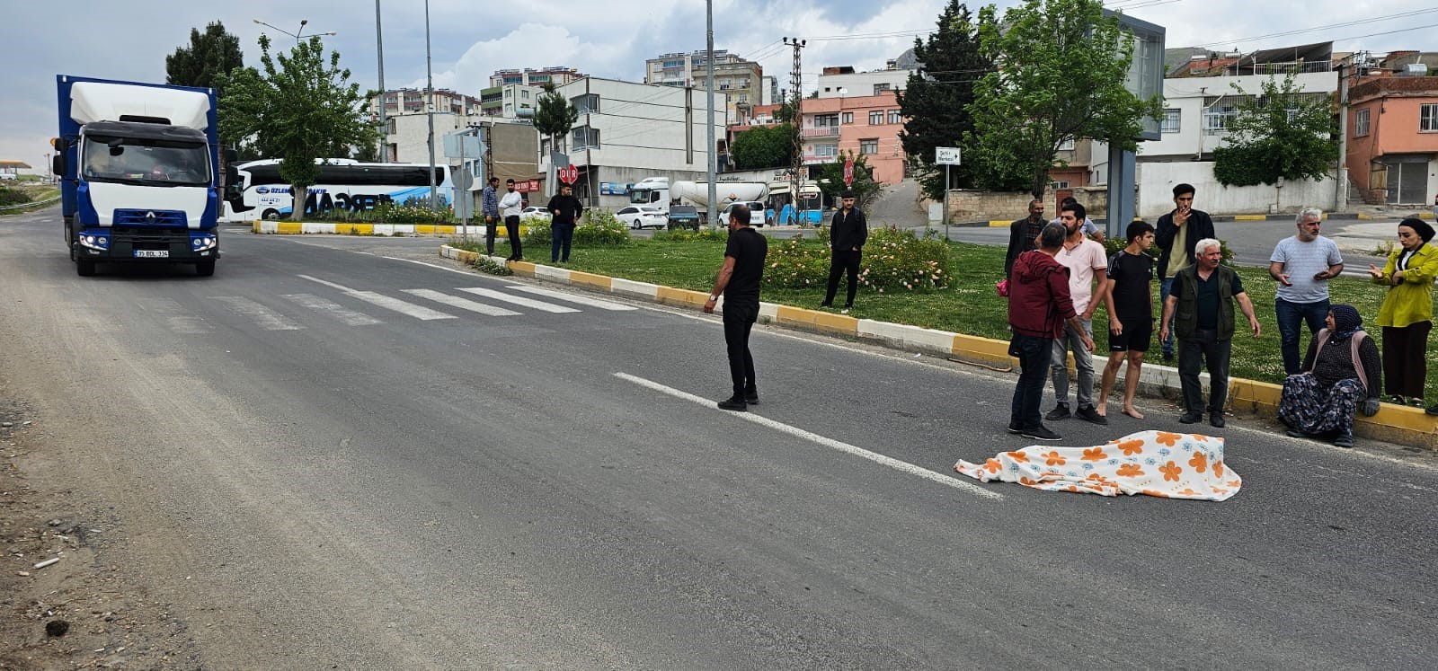 Diyarbakır’da Dramatik Kaza: Otobüs, Yaşlı Adamı Çarptı, Hayatını Kaybetti!