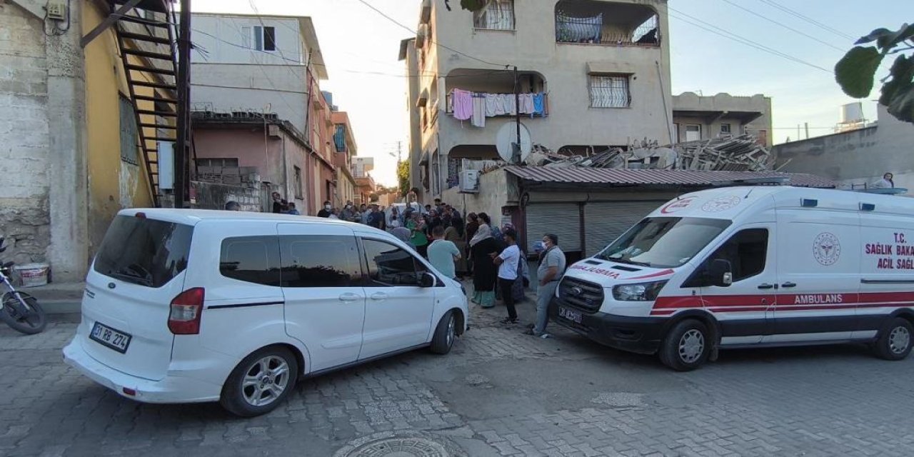 Koku üzerine girilen evde bir kadın ölü bulundu