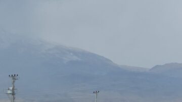 Bitlis’te kar yağışı etkili oldu