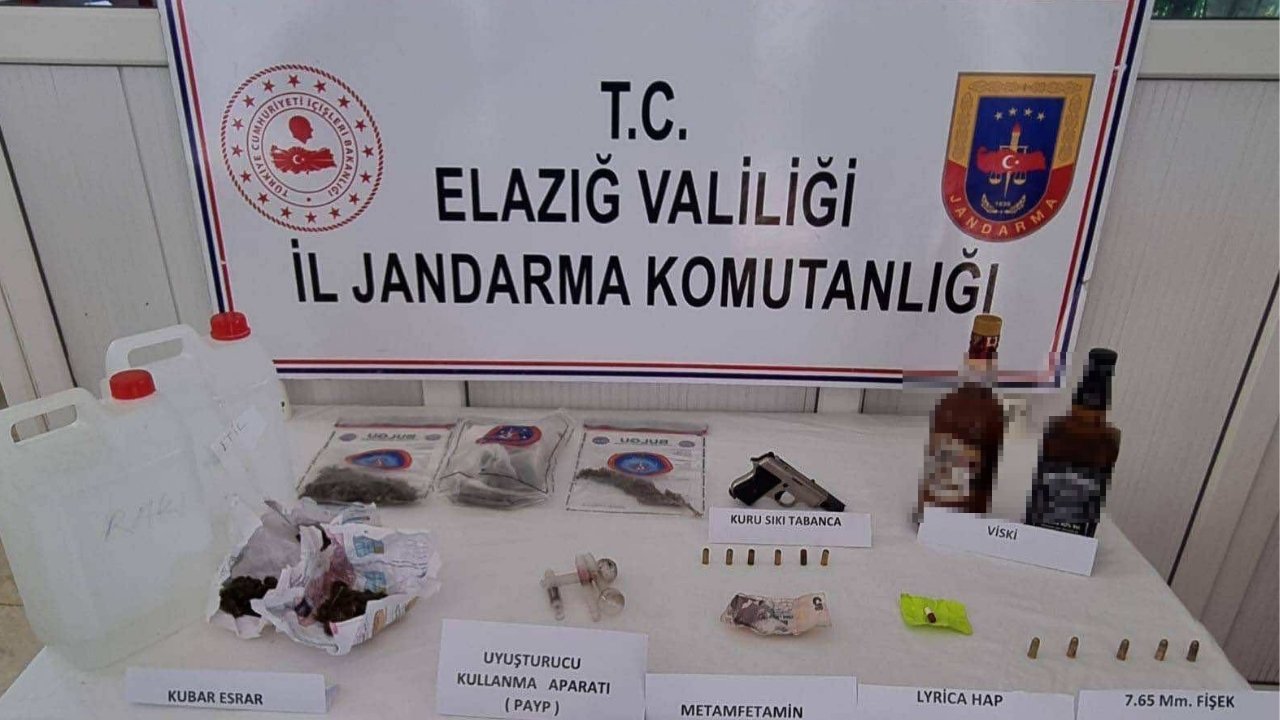 Elazığ’da 8 bin litre kaçak içki ele geçirildi