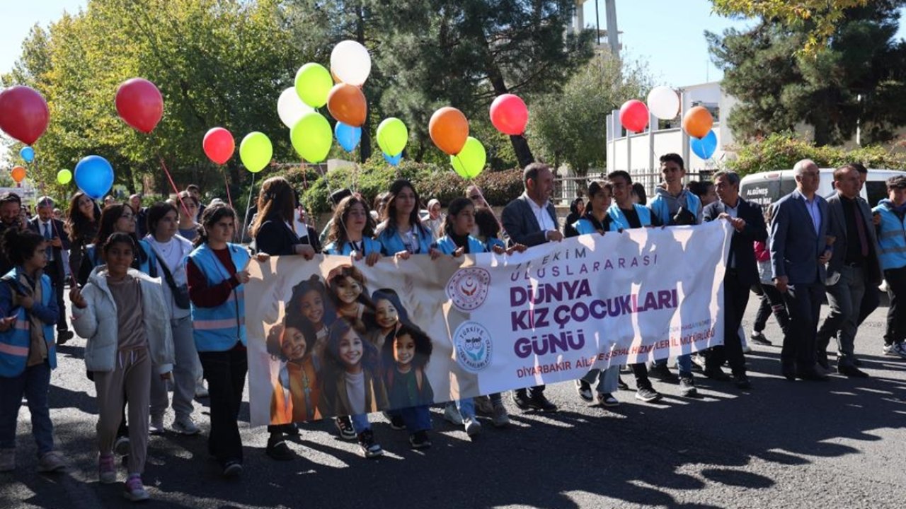 Diyarbakır’da Dünya Kız Çocukları Günü