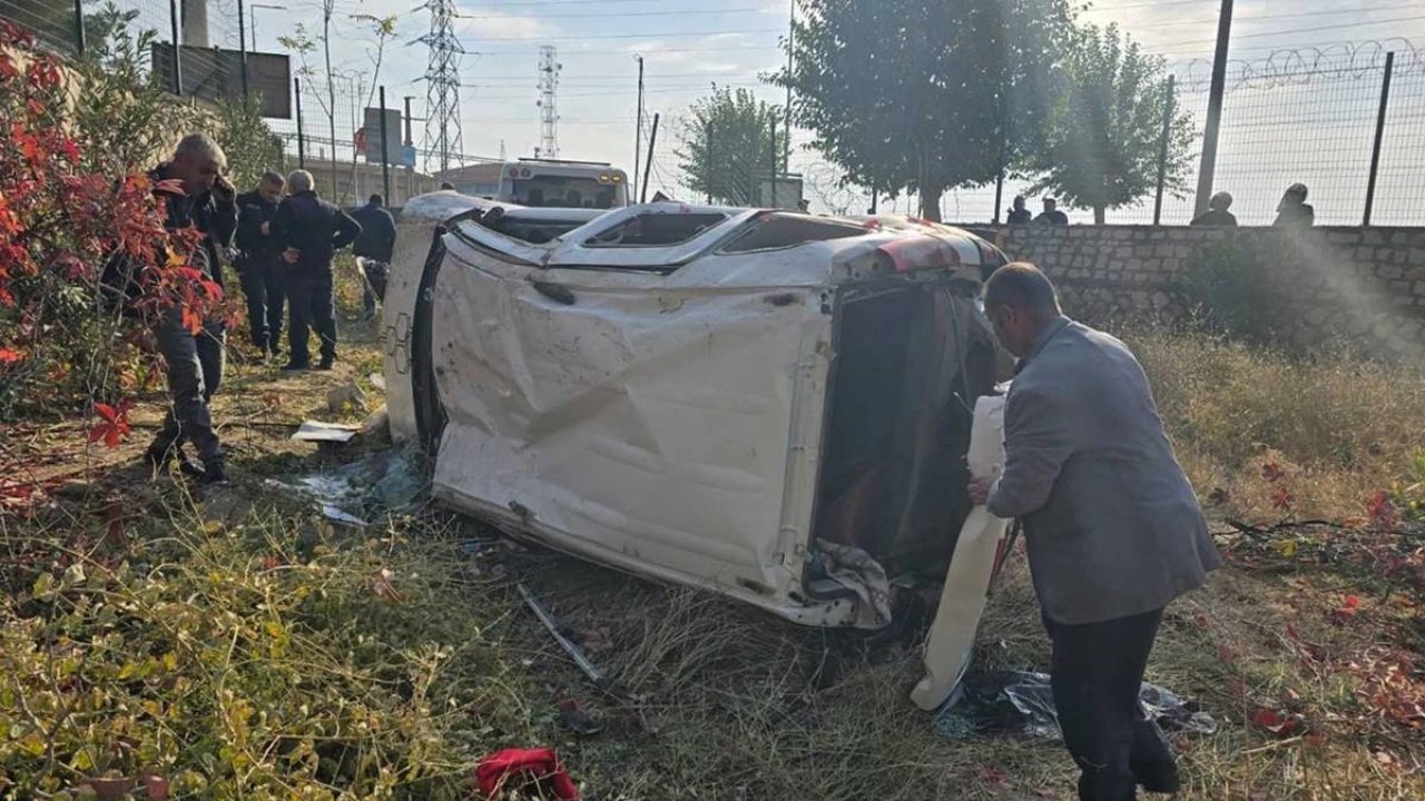 Mardin’de bir ticari araç uçurumdan uçtu