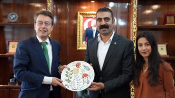 Alman müsteşardan Diyarbakır Büyükşehir’e ziyaret