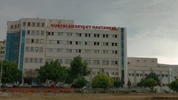 Siirt’te 19 öğrenci gıda zehirlenmesi şüphesiyle hastaneye kaldırıldı