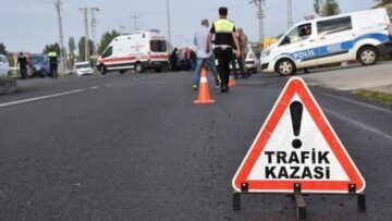 Şırnak’ta yakıt tankeri ile otomobilin çarpıştığı kazada 1 kişi öldü