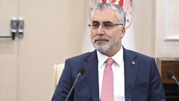 Bakandan asgari ücret ve emekli maaşı açıklaması: Mutabık kalınan tutar…