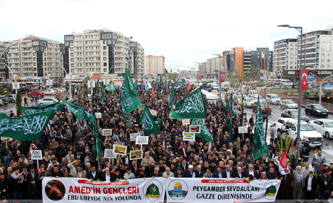 Diyarbakır’da İsrail’in saldırıları protesto edildi