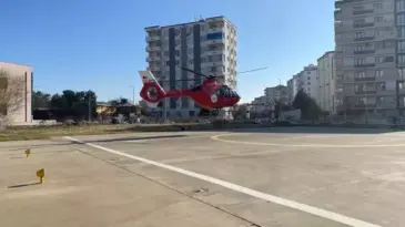 Lösemi Hastası Abdulbaki Fidan Ambulans Helikopterle Hastaneye Ulaştırıldı