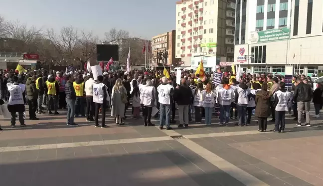 Kamu Emekçileri Diyarbakır’da İş Bıraktı: ‘Sefalet Ücretini Kabul Etmiyoruz’