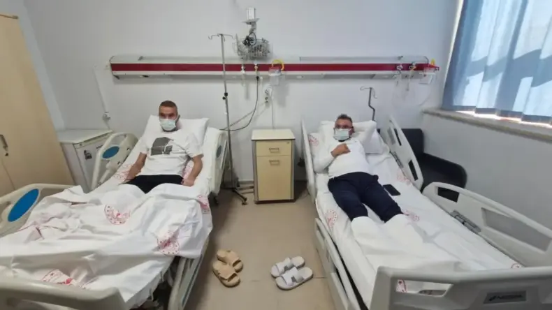 Kardeşten Canlı Böbrek Bağışı