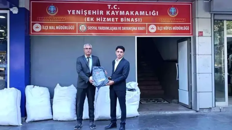 Öğrencilere Kırtasiye Yardımı