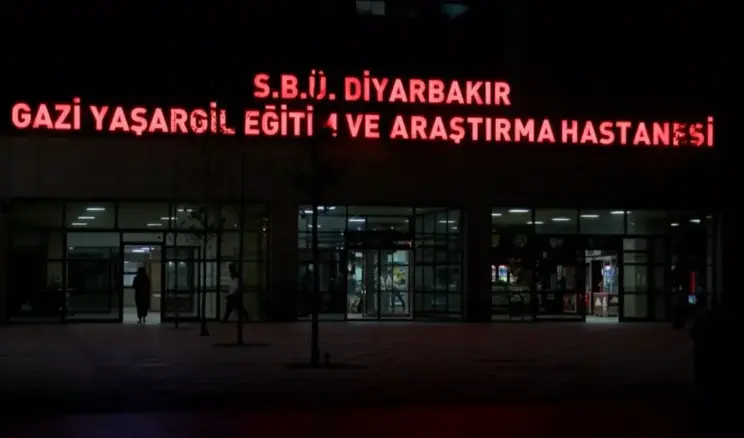 Diyarbakır’da ‘kız isteme’ kavgasında eve silahlı saldırı: 1 ölü, 1 yaralı