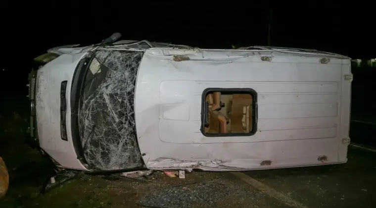 Diyarbakır’da Minibüs Devrildi: 16 Yaralı