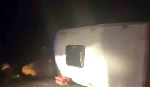 Diyarbakır’da Minibüs Devrildi: 16 Yaralı