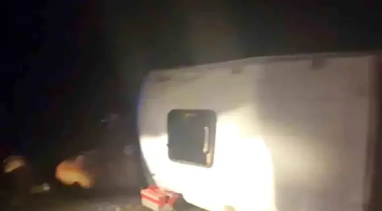 Diyarbakır’da Minibüs Devrildi: 16 Yaralı